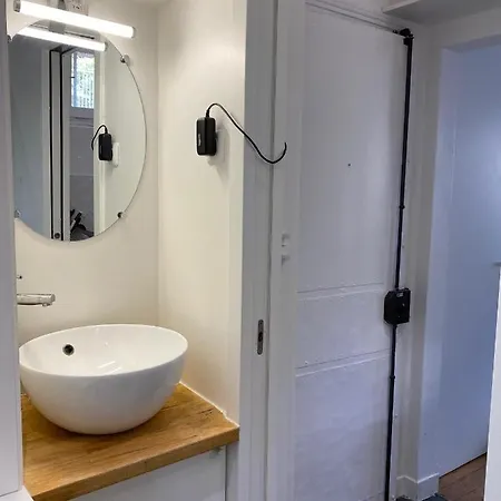 Superbe Studio, A Deux Pas Du Quartier Montmartre Διαμέρισμα Παρίσι